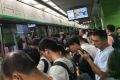 深圳地铁安检优化提速 客流通行效率显著